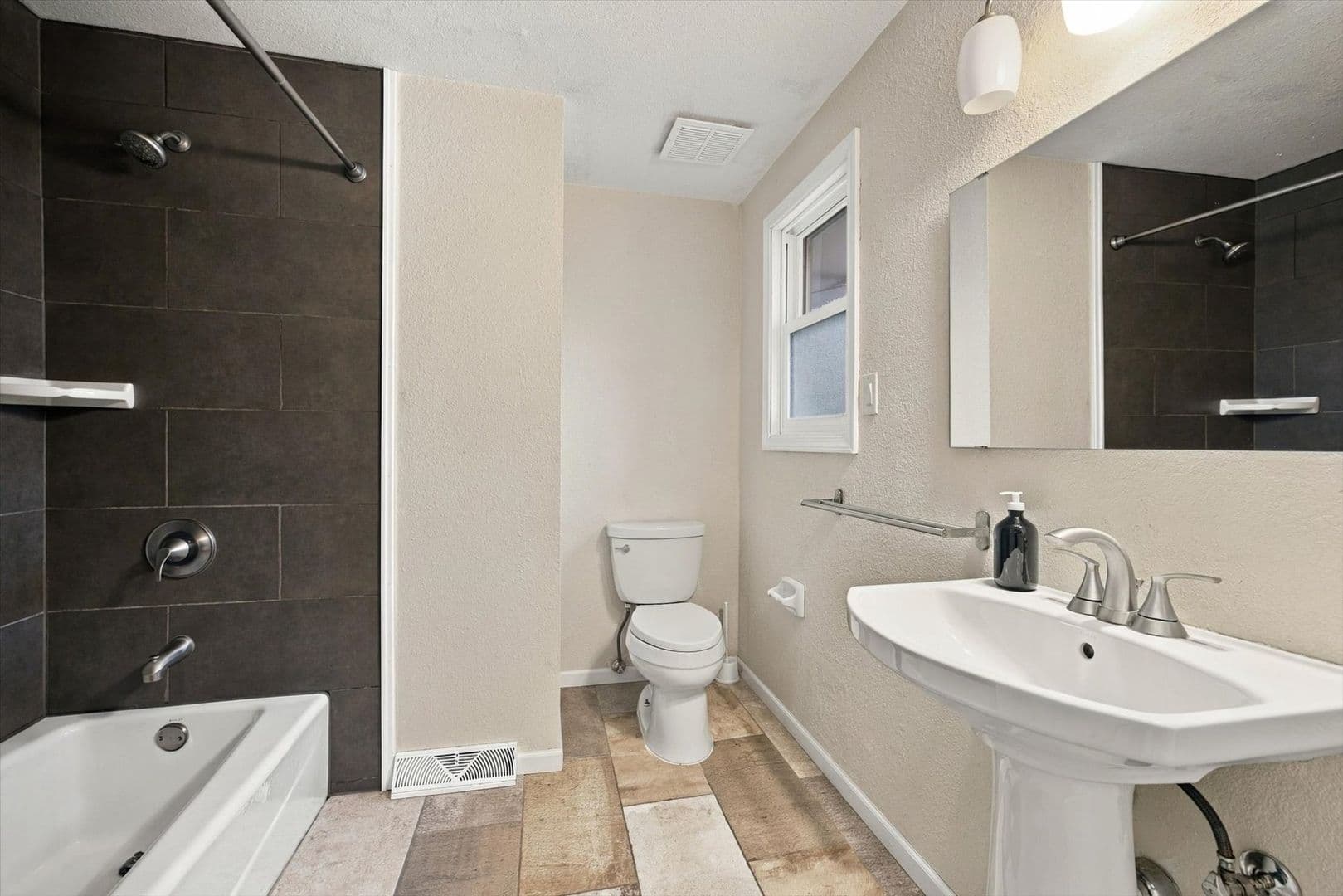 Arvada House: 7289 w 73rd Ave