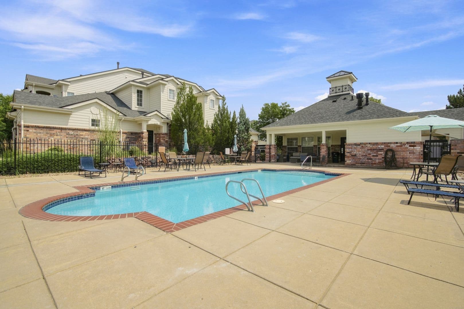 Denver Townhome: 1153 S Alton St #B