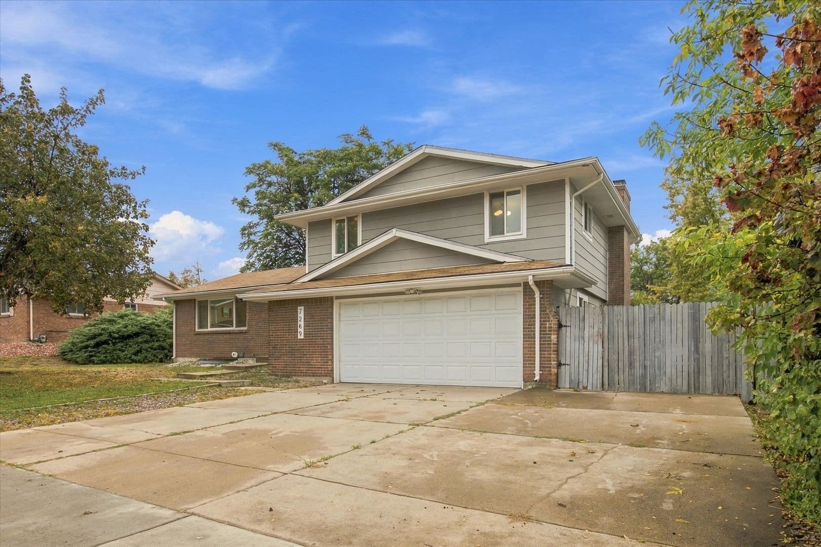 Arvada House: 7289 w 73rd Ave
