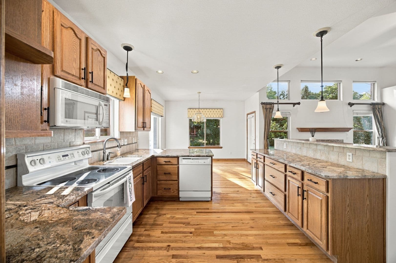 Golden House: 1075 Yank St