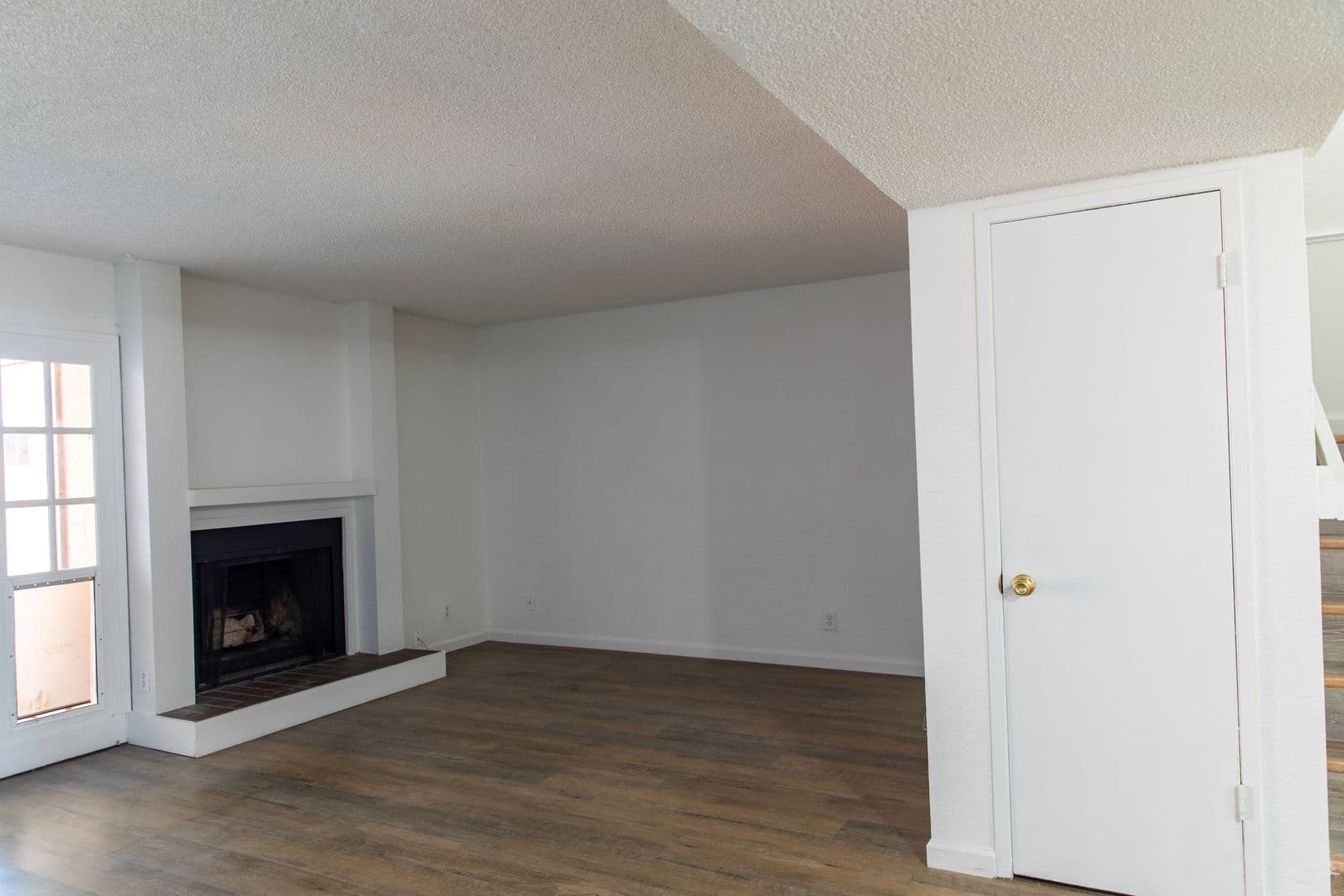 Visalia House: 228 N. Crenshaw Street