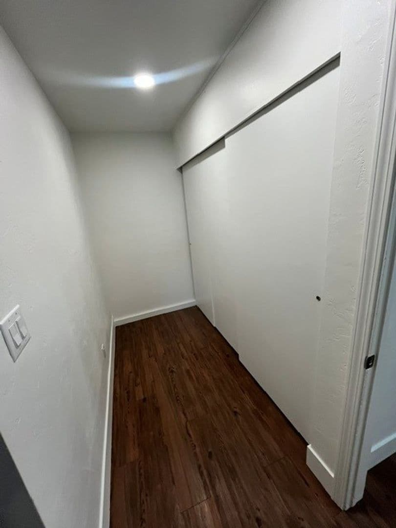 Visalia Apartment: 546 N. Floral Street