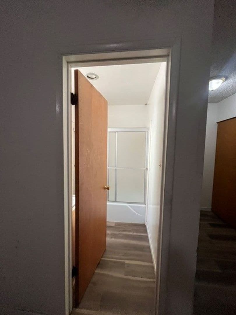 Visalia Apartment: 546 N. Floral Street