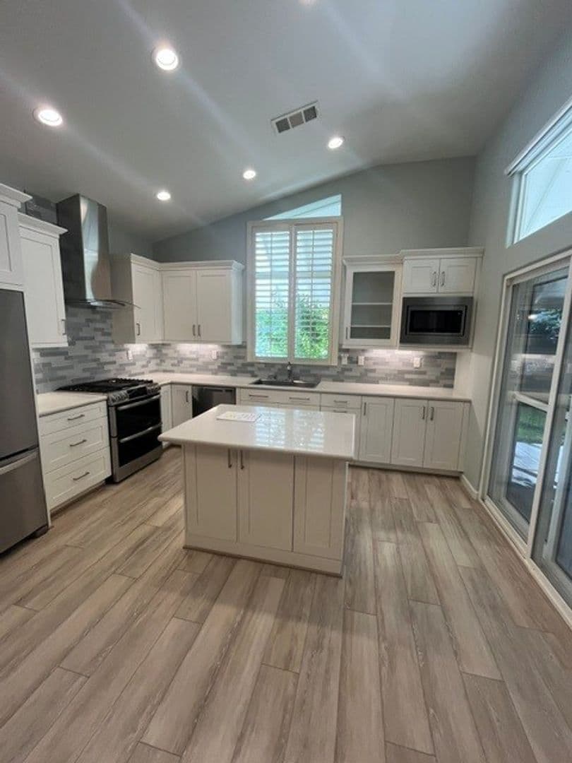 Visalia House: 2853 S. Terra Linda St.