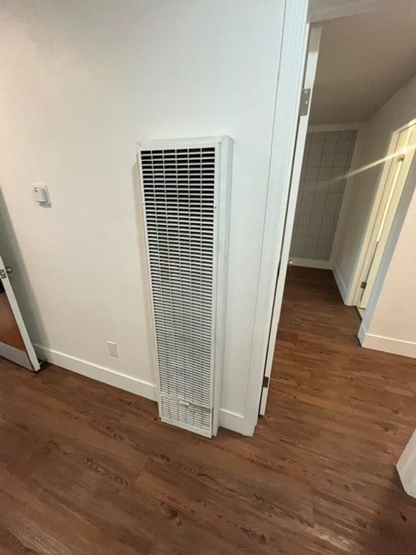 Visalia Apartment: 546 N. Floral Street