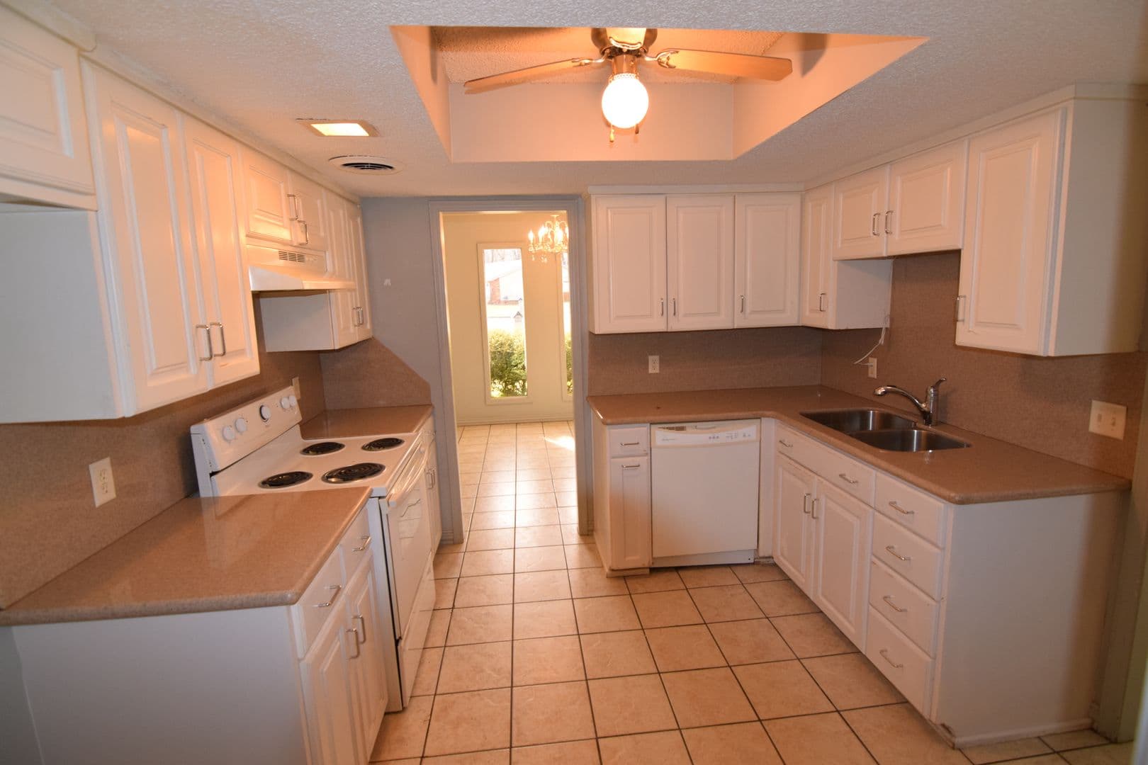 Fort Smith House: 3301 Erin Oaks Ct.