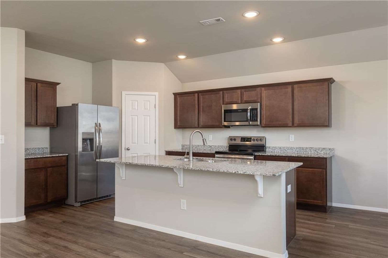 Pea Ridge House: 2701 Bauer St,