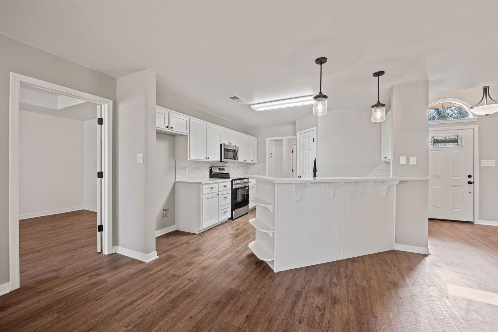 Mulberry House: 939 Alma Ave