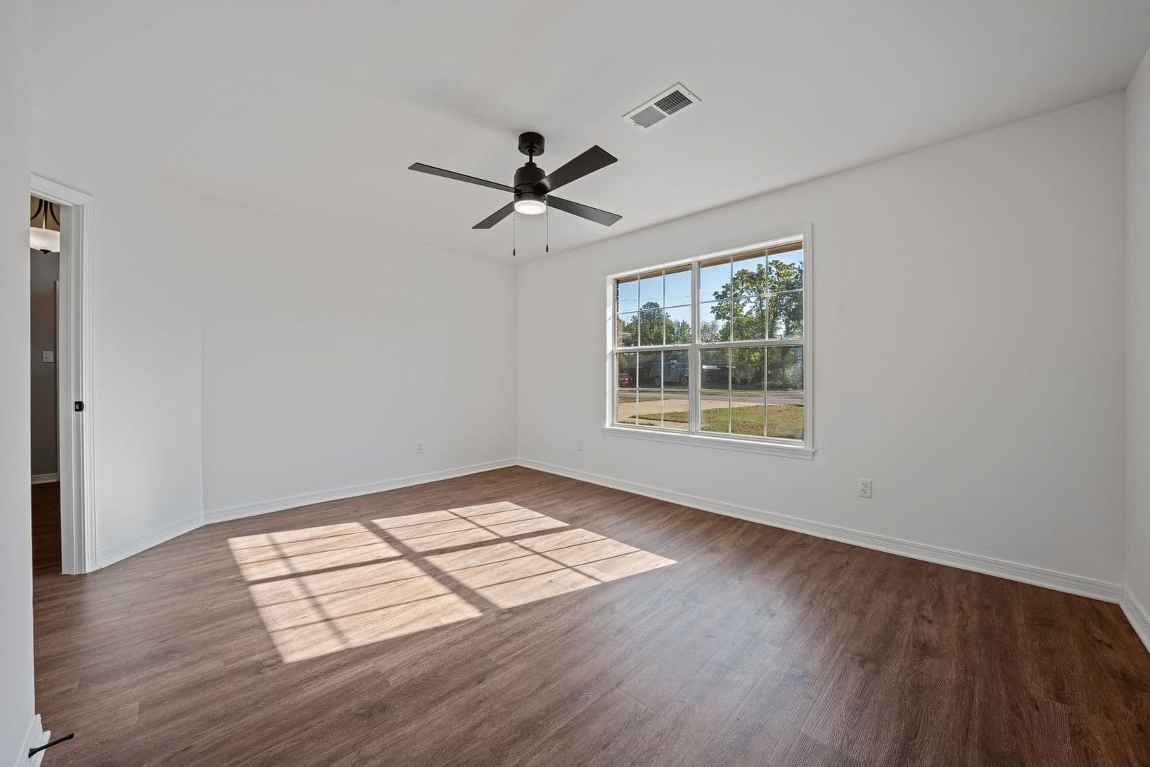 Mulberry House: 939 Alma Ave