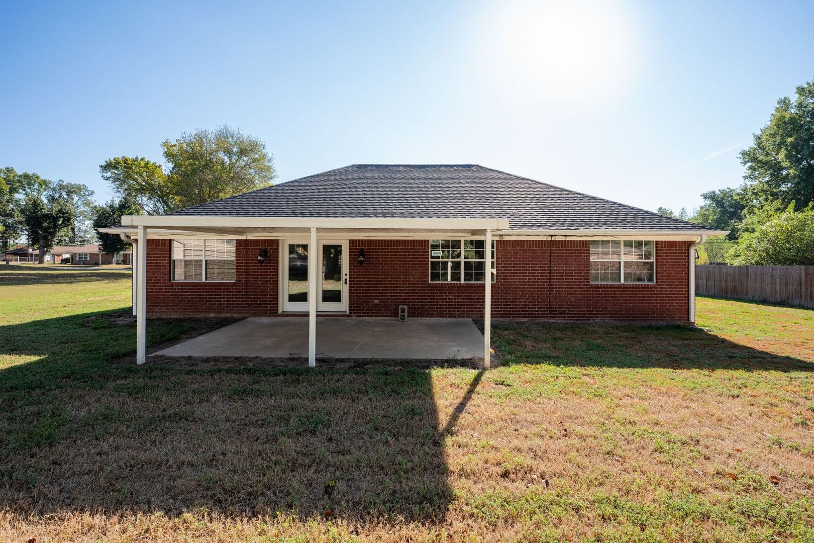 Mulberry House: 939 Alma Ave
