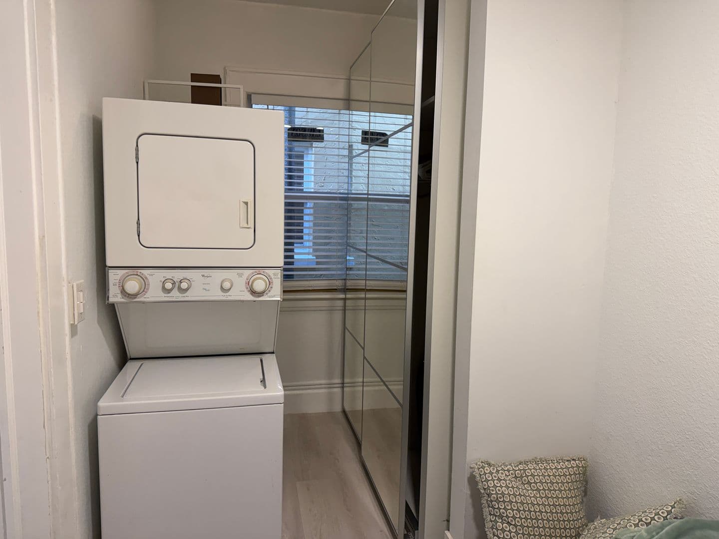 Coral Gables Condo: 126 Mendoza Ave Apt 2