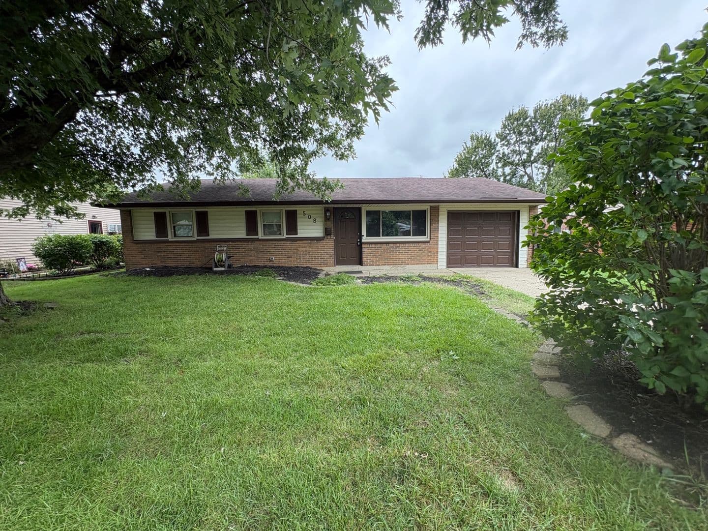 Vandalia House: 508 Amor Pl.
