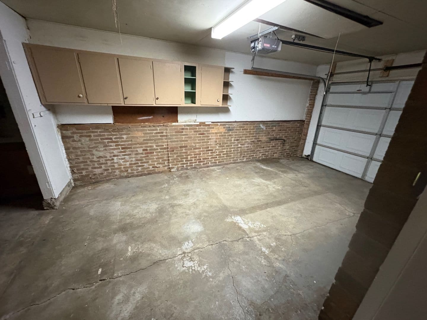 Vandalia House: 508 Amor Pl.
