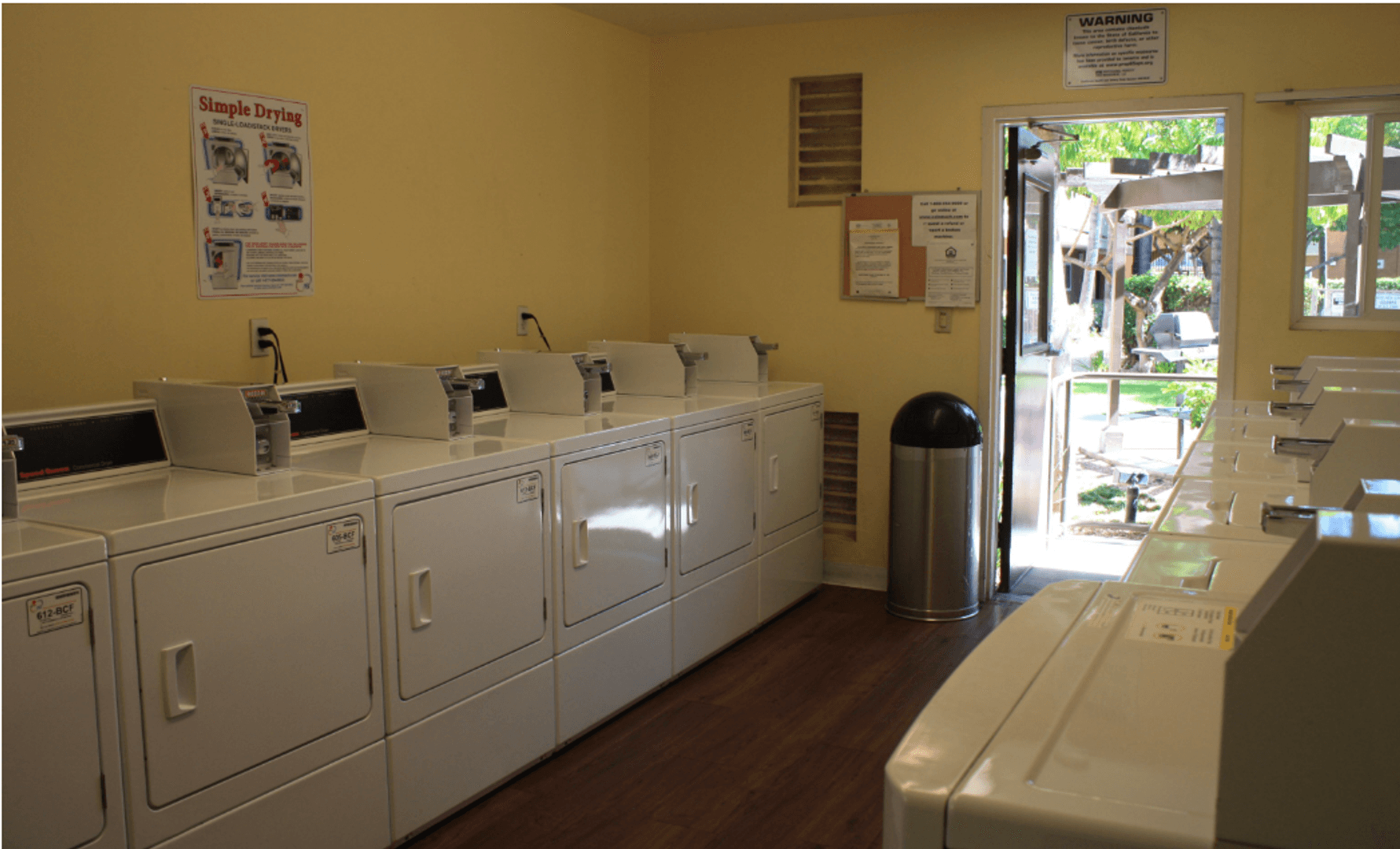 Reseda Apartment: 8039 N. Reseda Blvd