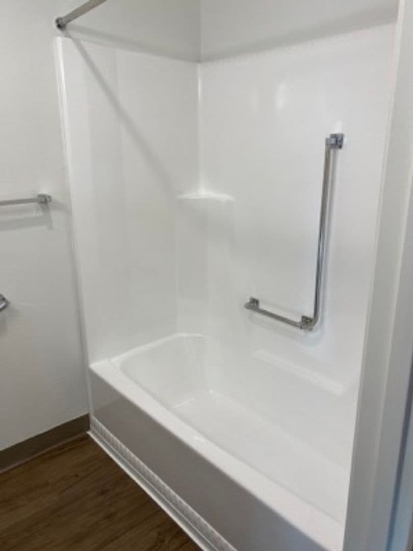 Anaheim Apartment: 225 Southwestern Ave
