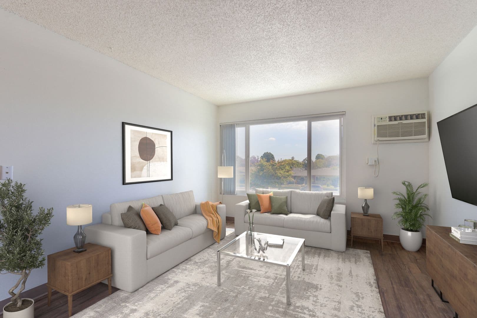 Anaheim Apartment: 225 Southwestern Ave