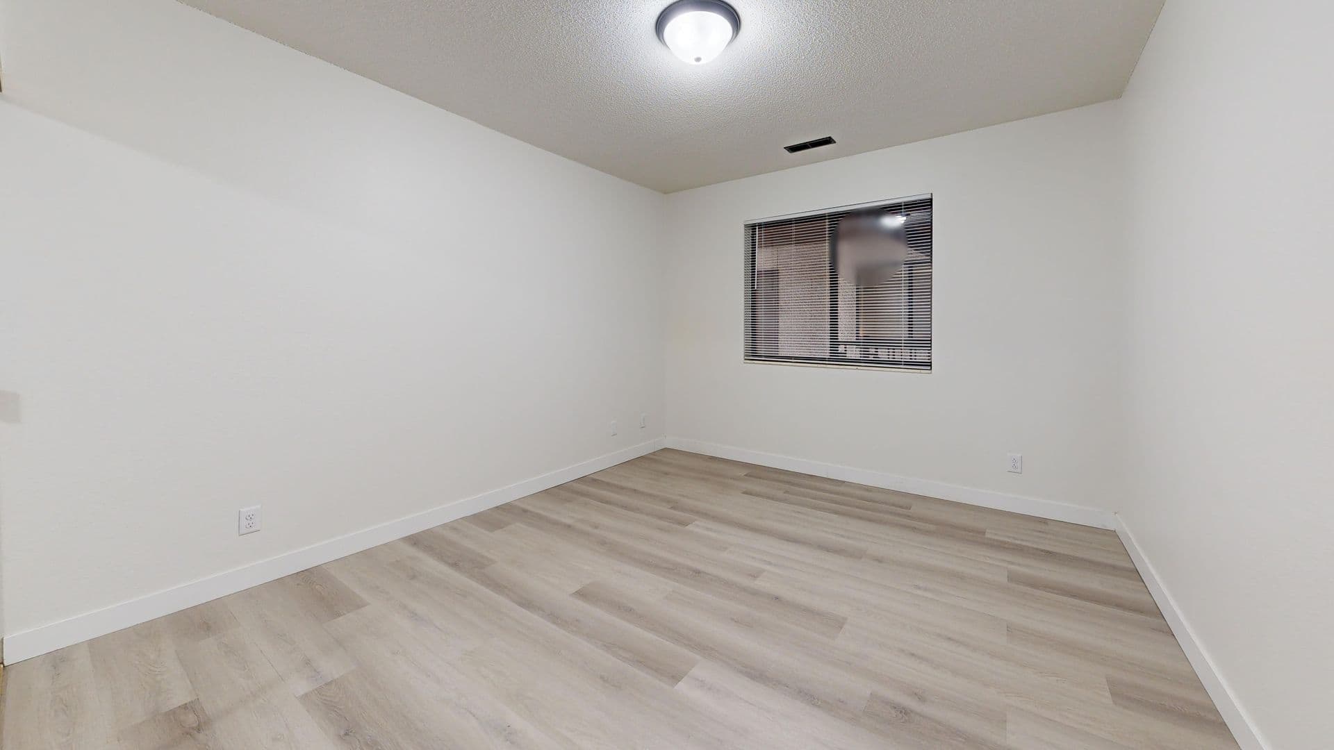 Bismarck Apartment: 215 East Arbor Ave