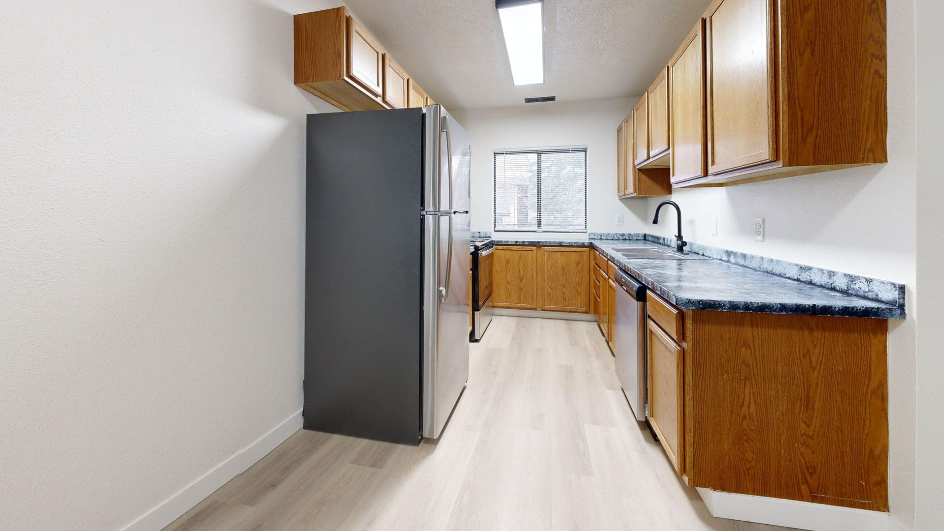 Bismarck Apartment: 215 East Arbor Ave