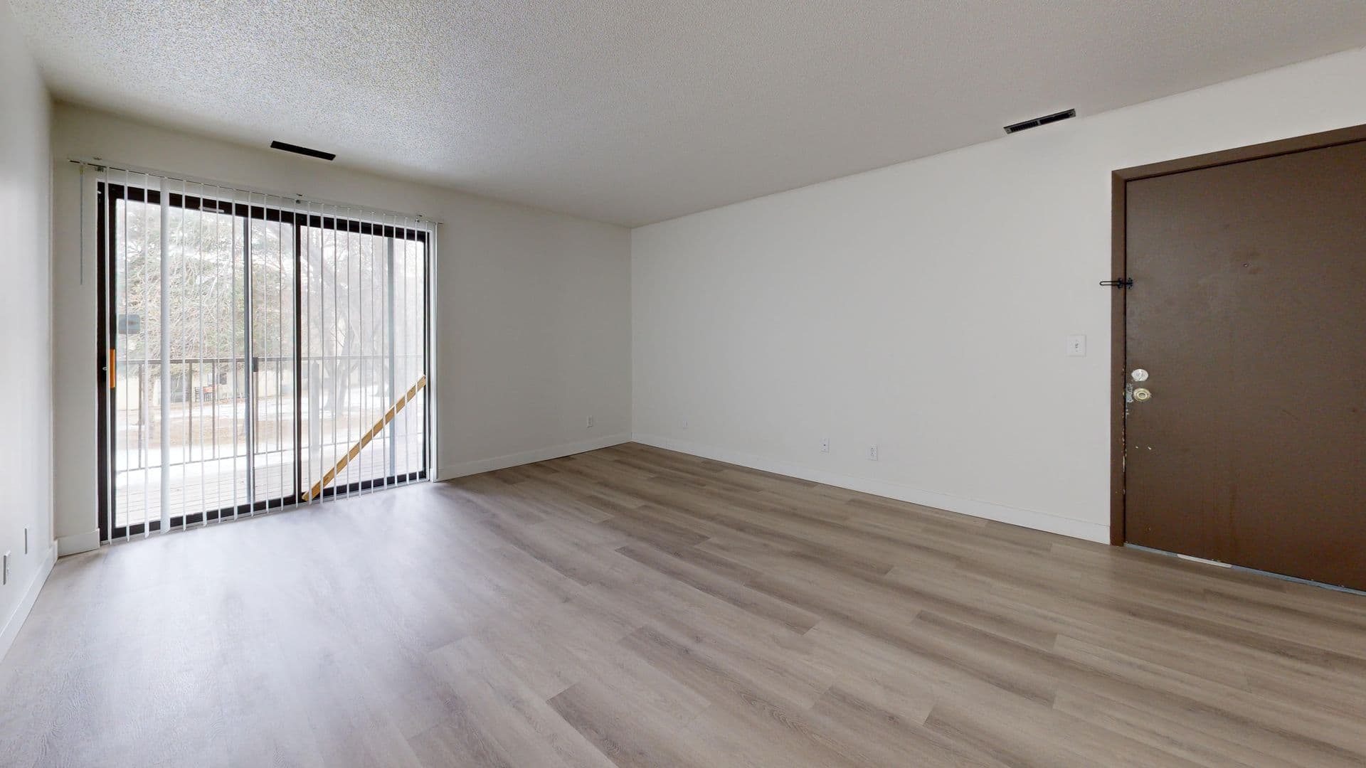 Bismarck Apartment: 215 East Arbor Ave