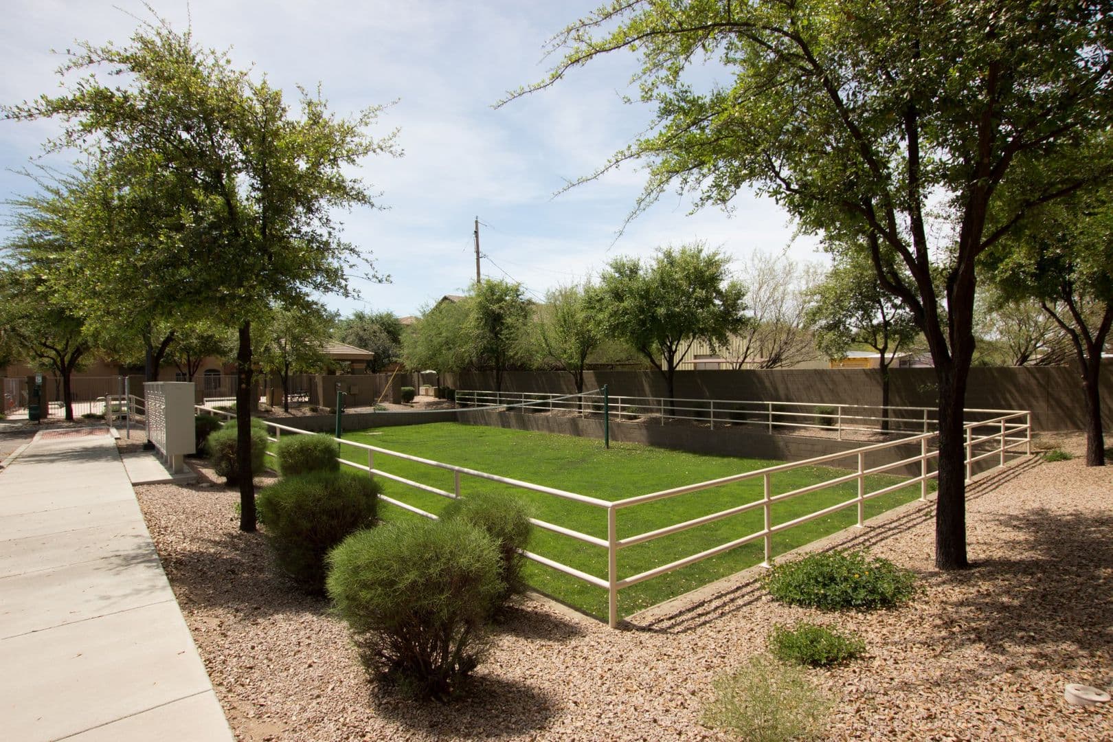 PHOENIX Townhome: 2150 E. Bell Rd.