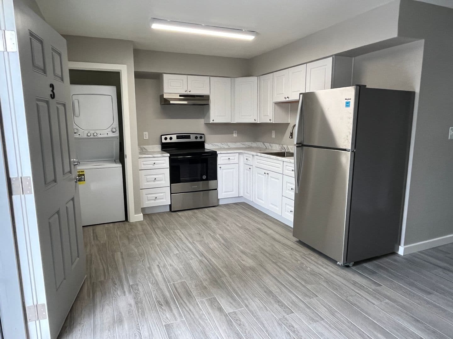 Phoenix Apartment: 2912 E Roeser Rd
