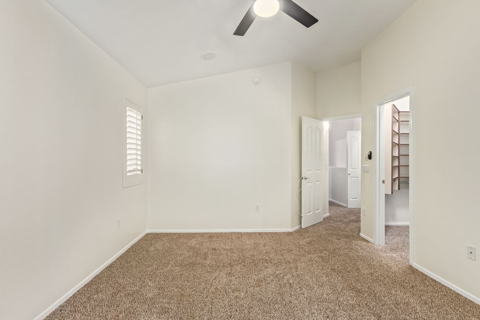 PHOENIX Townhome: 2150 E. Bell Rd.