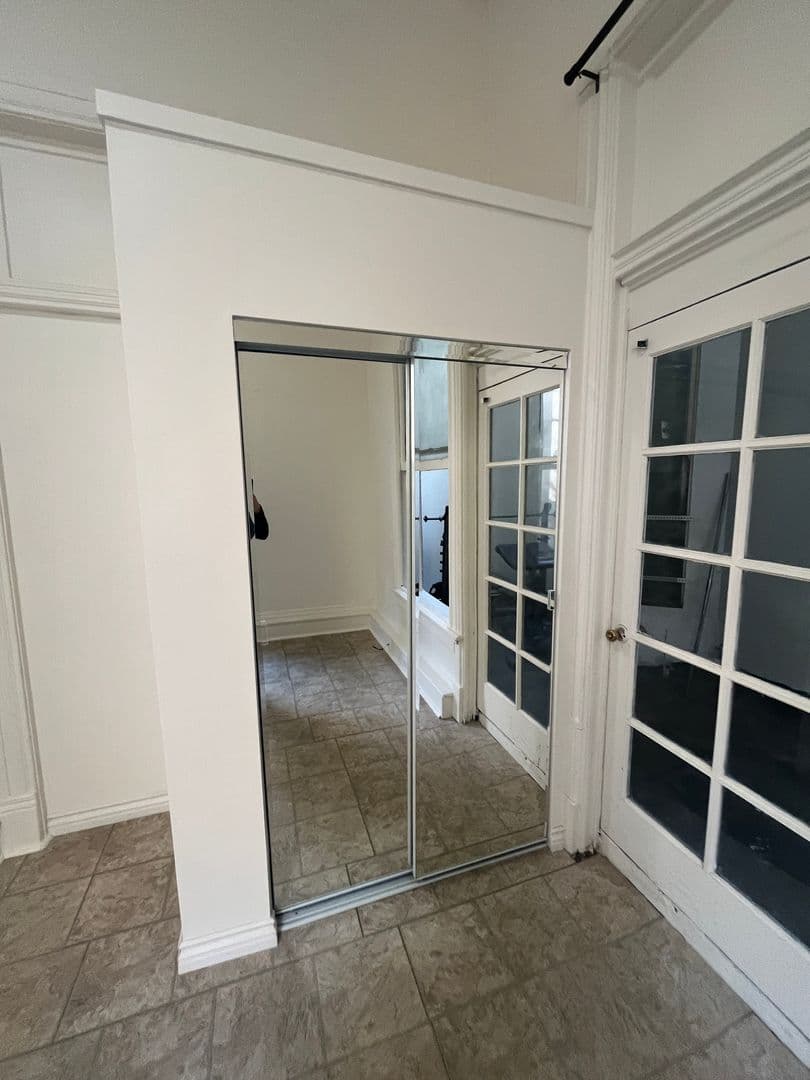 San Diego Apartment: 444 G St