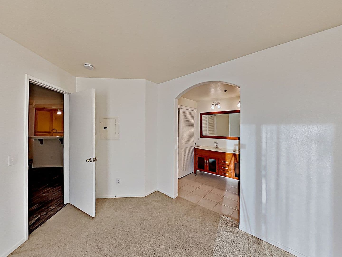 San Diego Condo: 11145 Affinity Ct #21