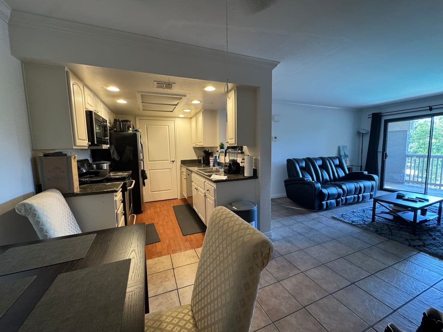 San Diego Condo: 12007 Alta Carmel Ct. #338