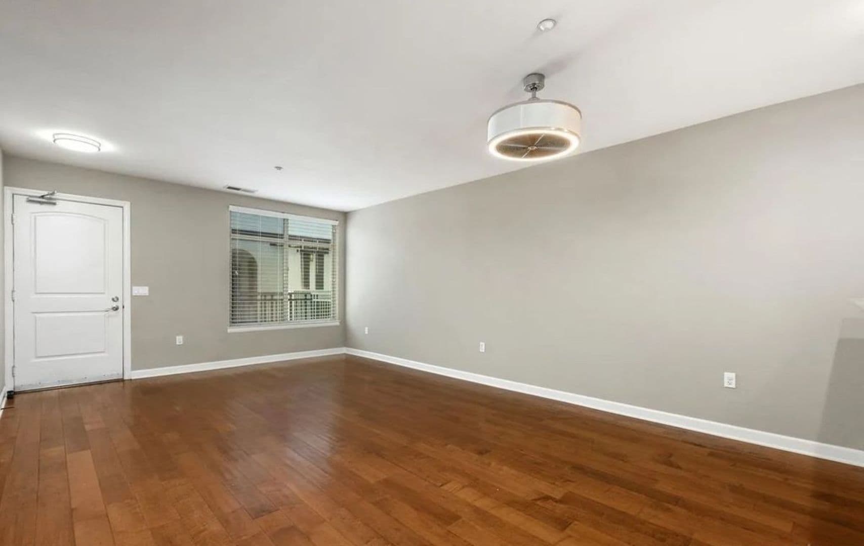 Oceanside Townhome: 1019 Costa Pacifica Way #1409