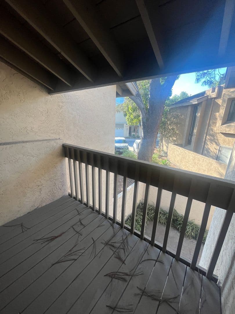 San Diego Townhome: 4458 Via Pasear