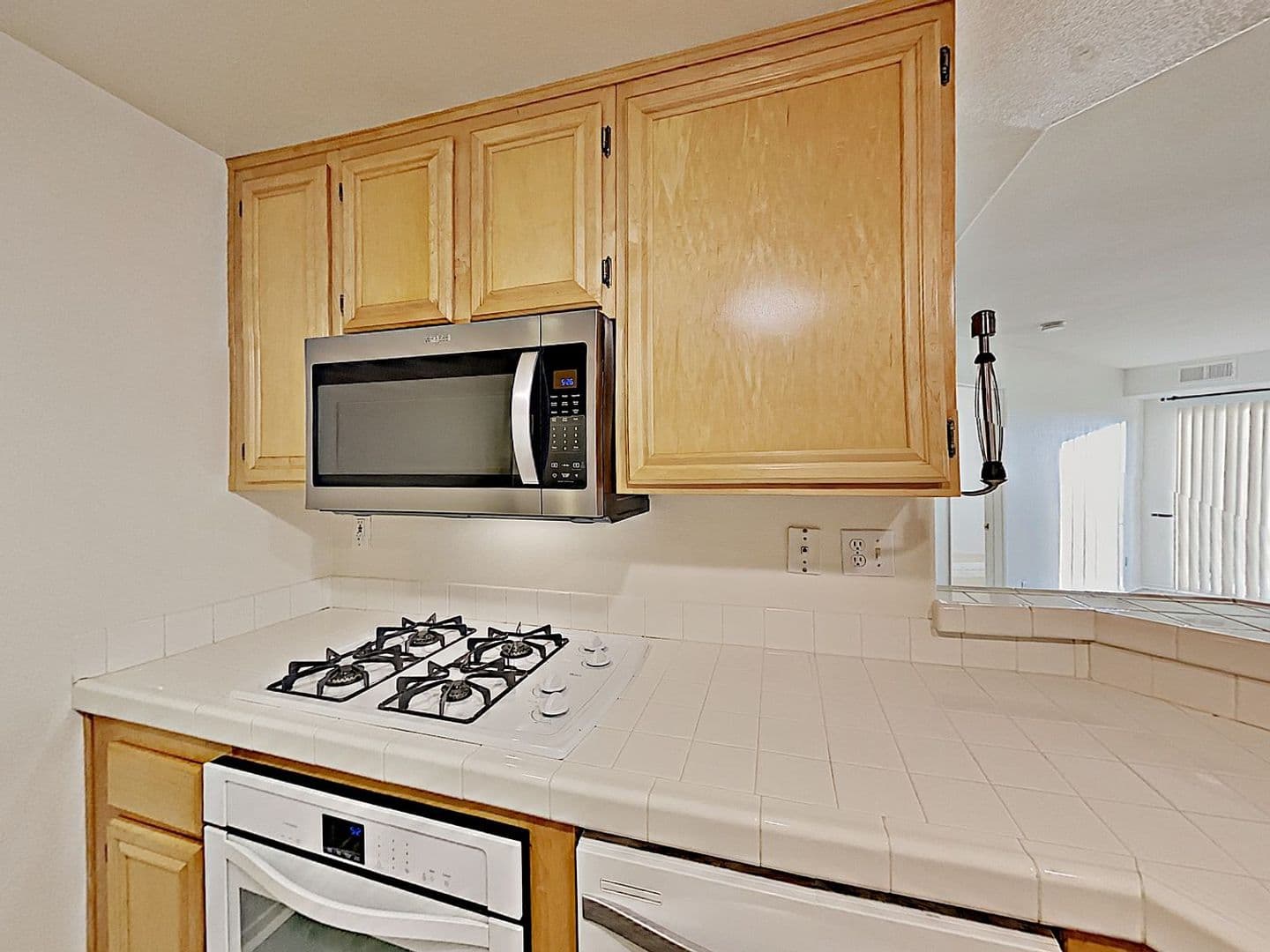 San Diego Condo: 11145 Affinity Ct #21