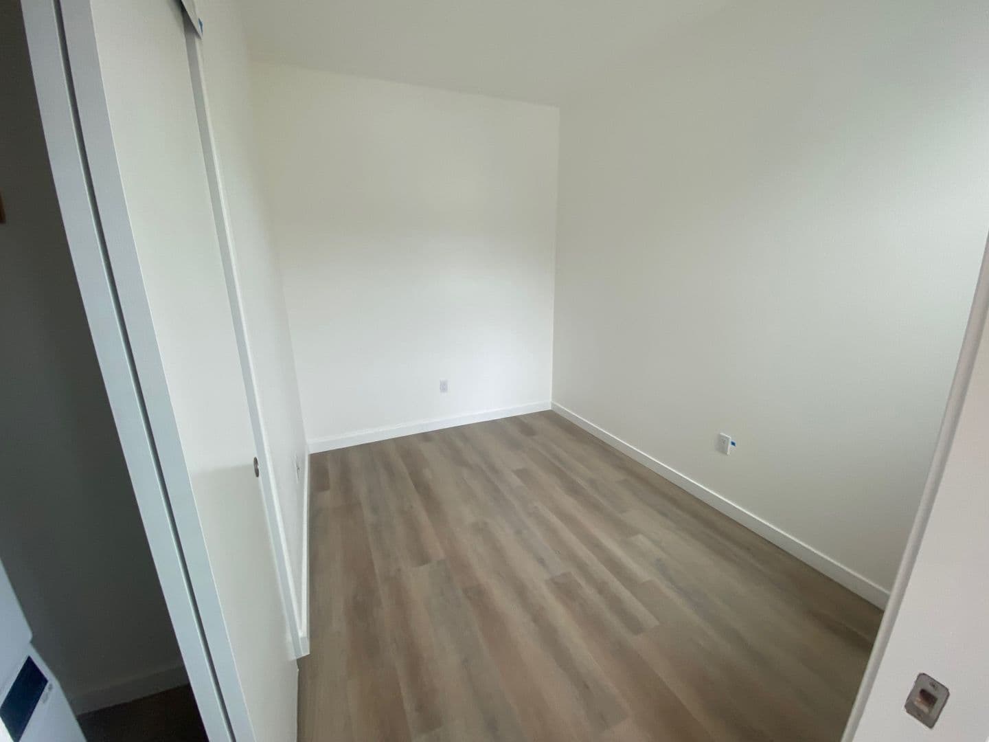 San Diego Apartment: 4015 Richmond St