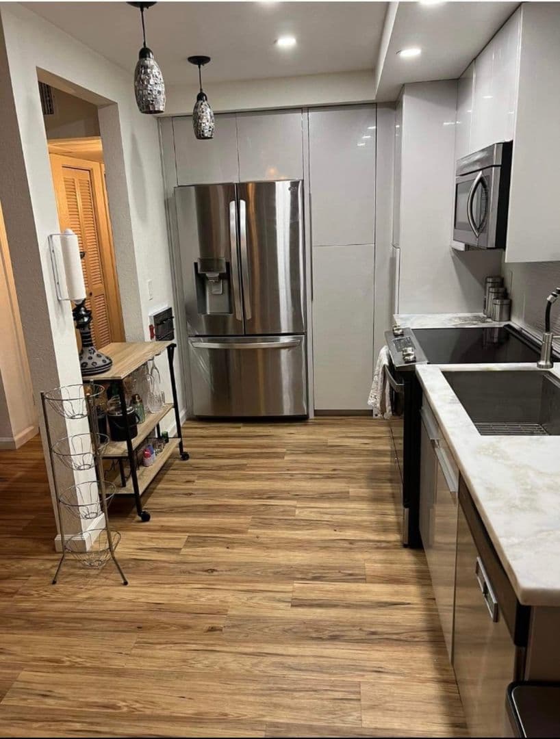 San Diego House: 2560 C St