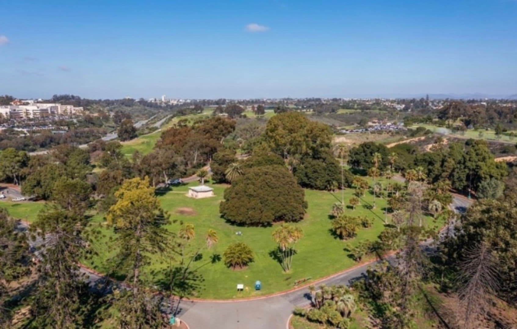 San Diego House: 2560 C St