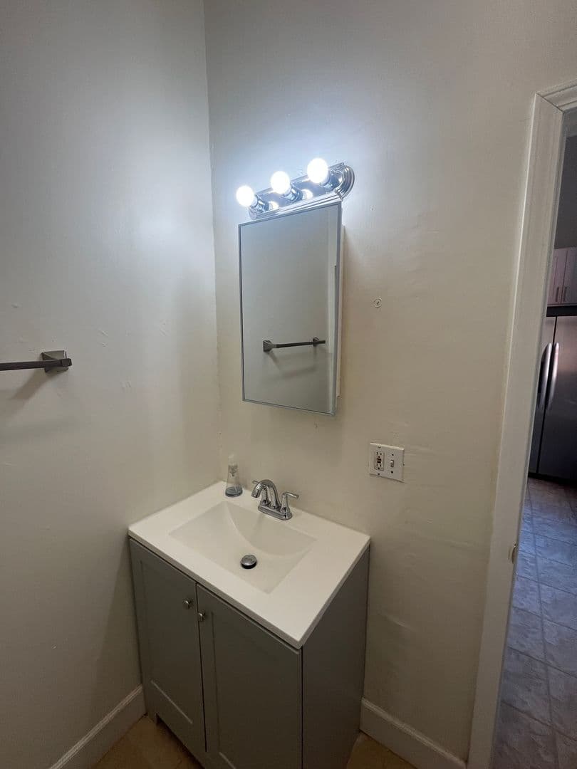 San Diego Apartment: 444 G St