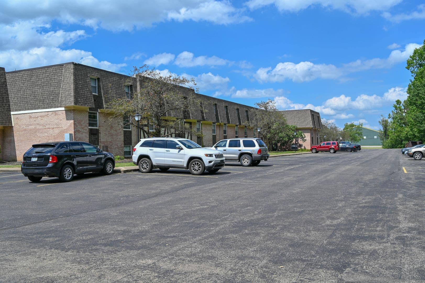 Youngstown Apartment: 4151-4201 Logangate Road