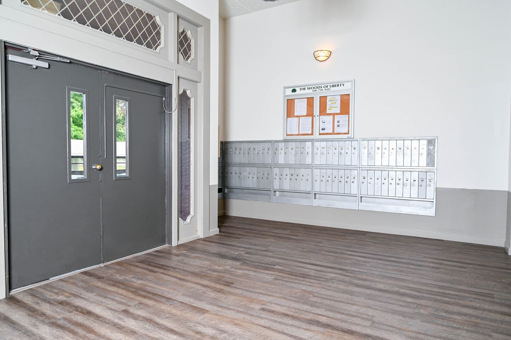 Youngstown Apartment: 4151-4201 Logangate Road