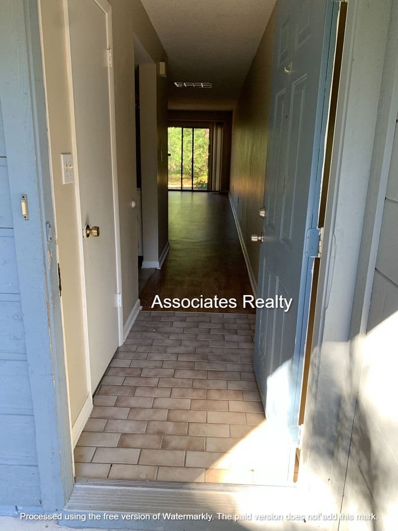 Gainesville House: 3071 NW 28th Circle