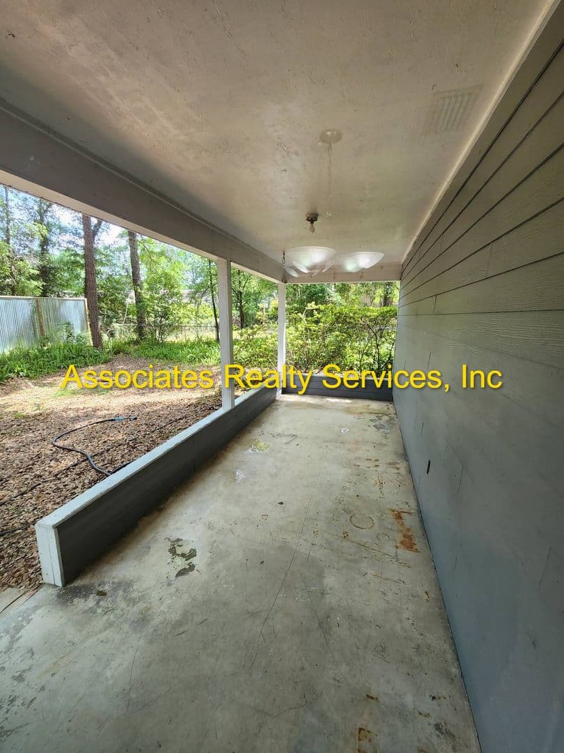 Gainesville House: 4703 NW 35th ST