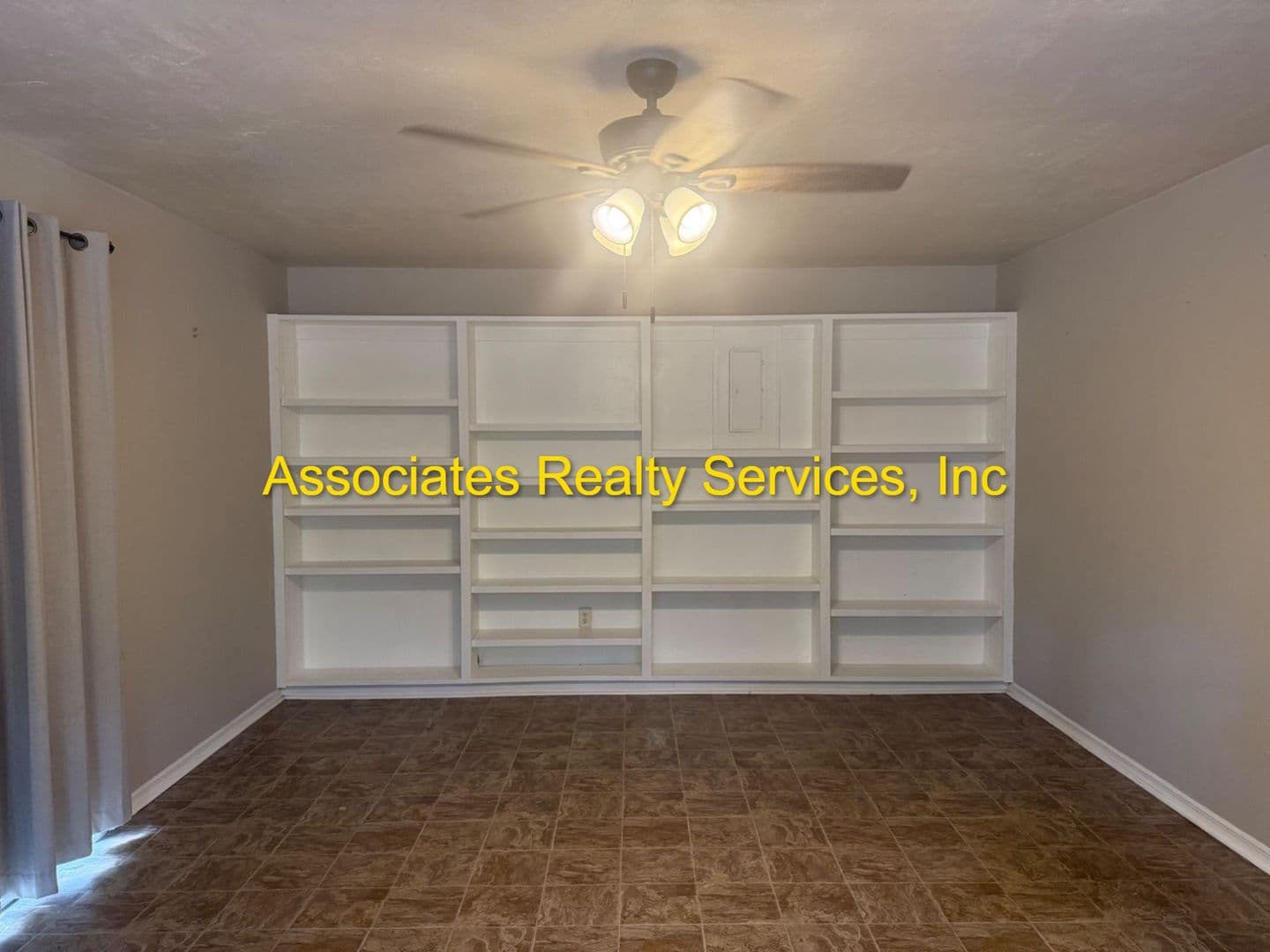 Gainesville House: 10205 NW 25th Place