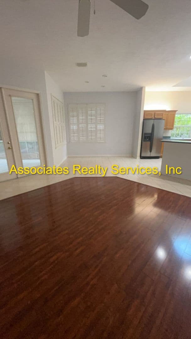Gainesville House: 3124 SW 94th Way