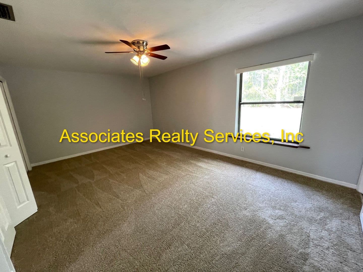 Gainesville House: 2904 NW 68th Avenue