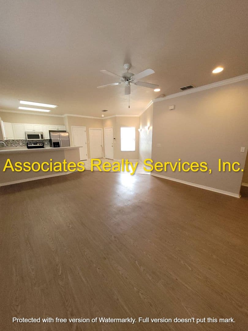 Gainesville House: 4840 NW 78th Rd