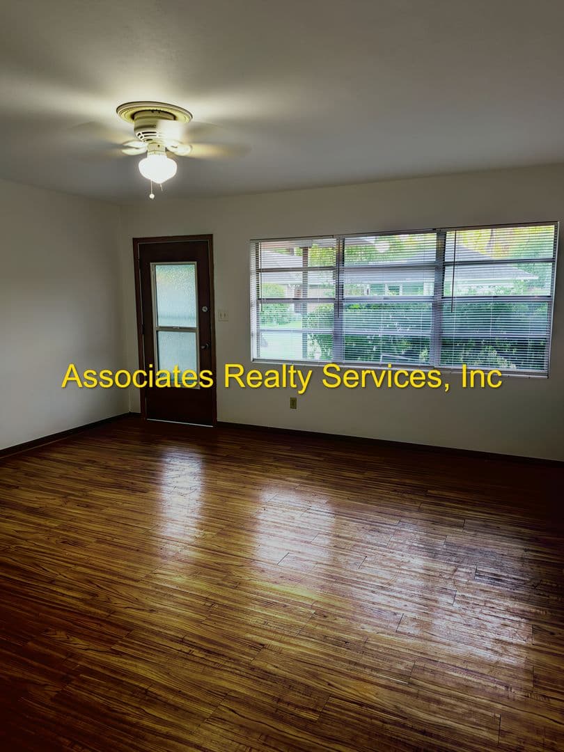 Gainesville Apartment: 1712 NW 10th ST