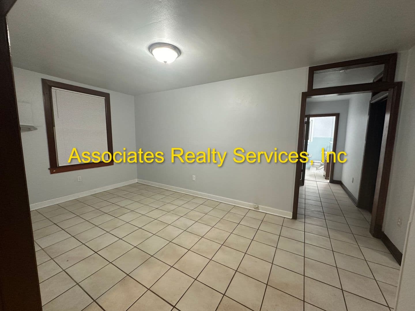 Gainesville Apartment: 2501 NW 6th St