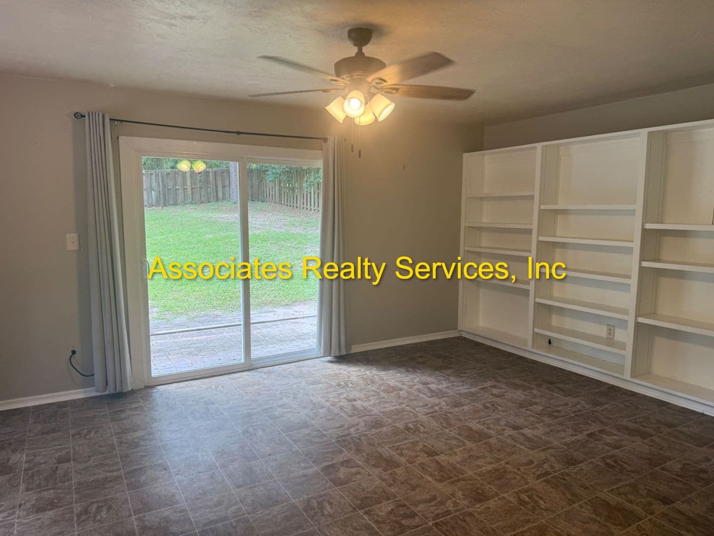 Gainesville House: 10205 NW 25th Place