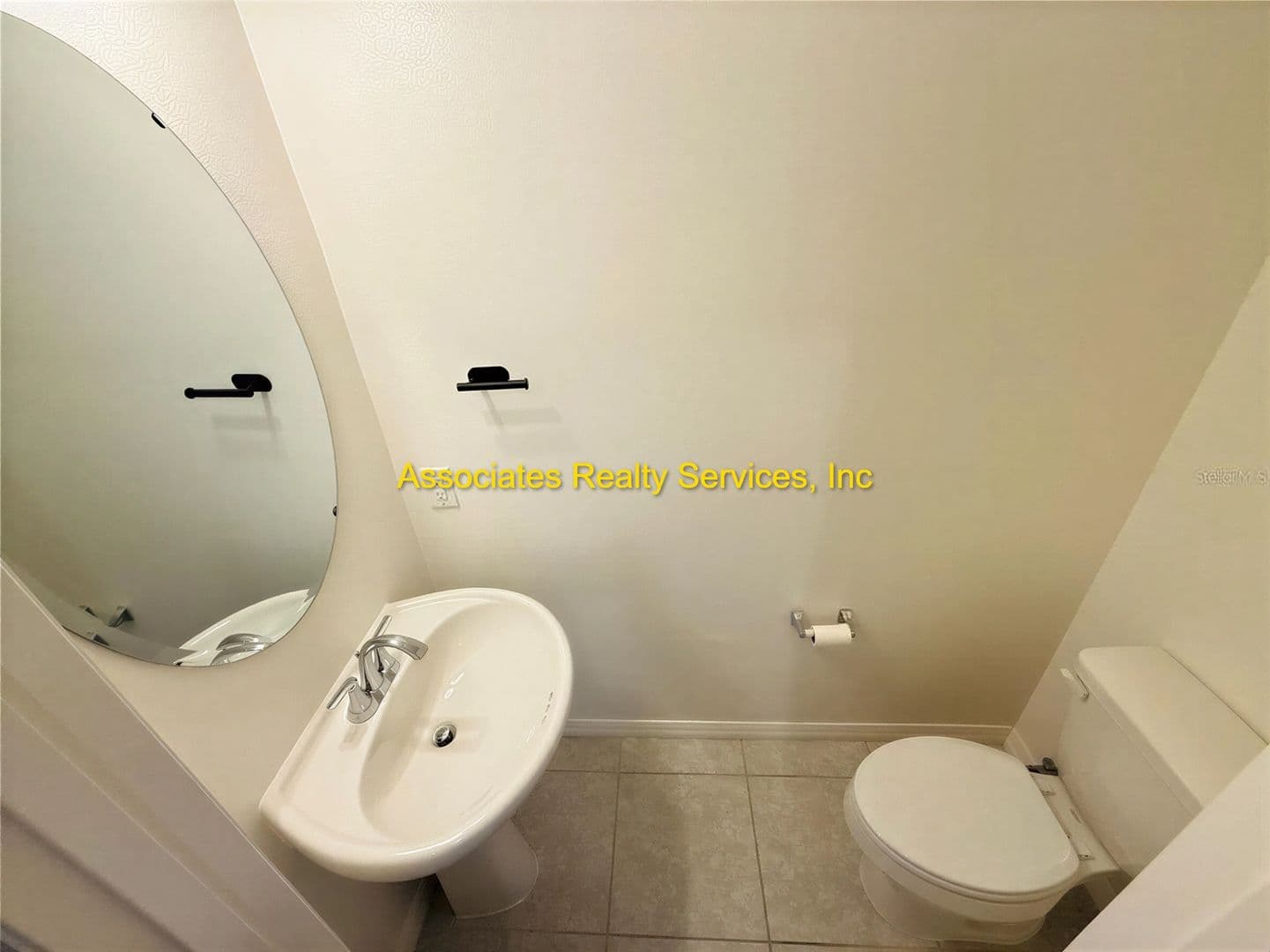 Newberry House: 12547 NW 7th Place