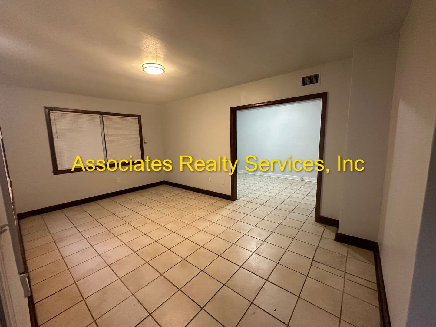 Gainesville Apartment: 2501 NW 6th St