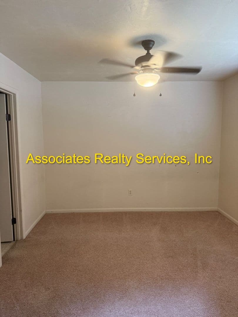 Gainesville House: 10205 NW 25th Place
